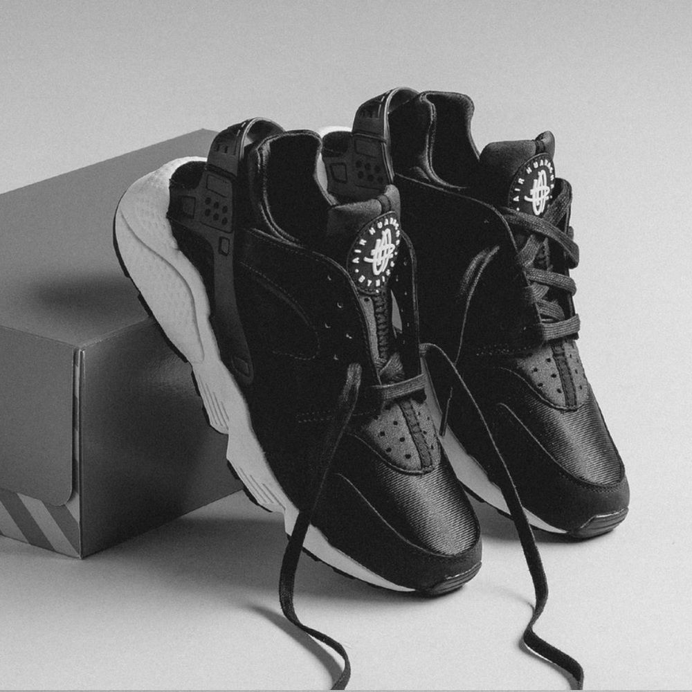 Nike Air Huarache 